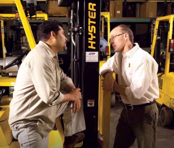 hyster forklift 0 600x510 Things to Keep in Mind Before Purchasing a Used Hyster Forklift.