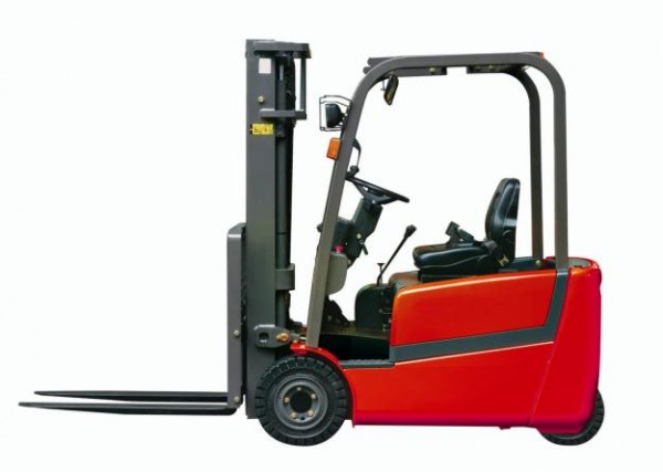 used forklifts 1 600x427 3 Key Points to Remember Before Buying a Used Forklift